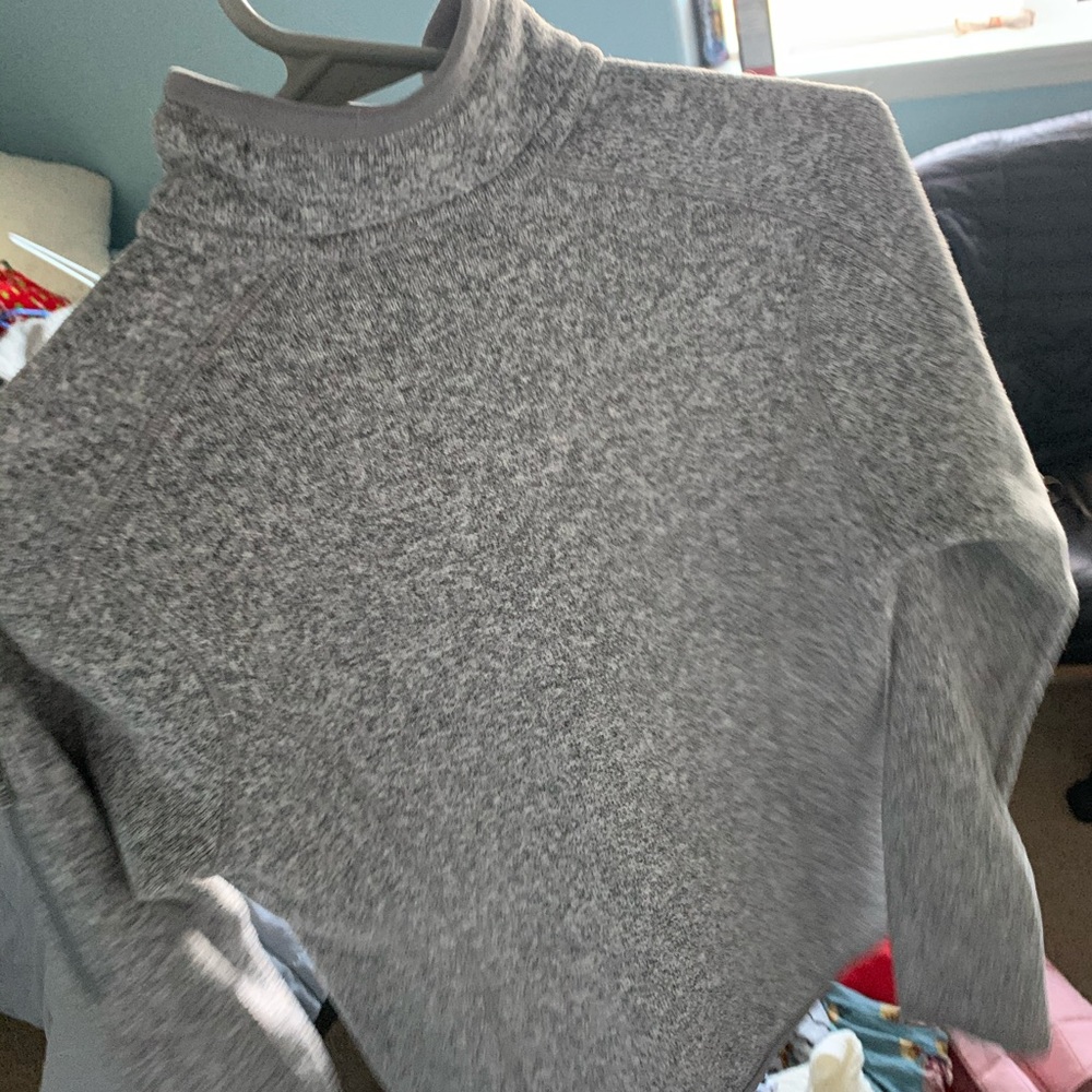 Grey Patagonia quarter zip - Picture 1 of 2